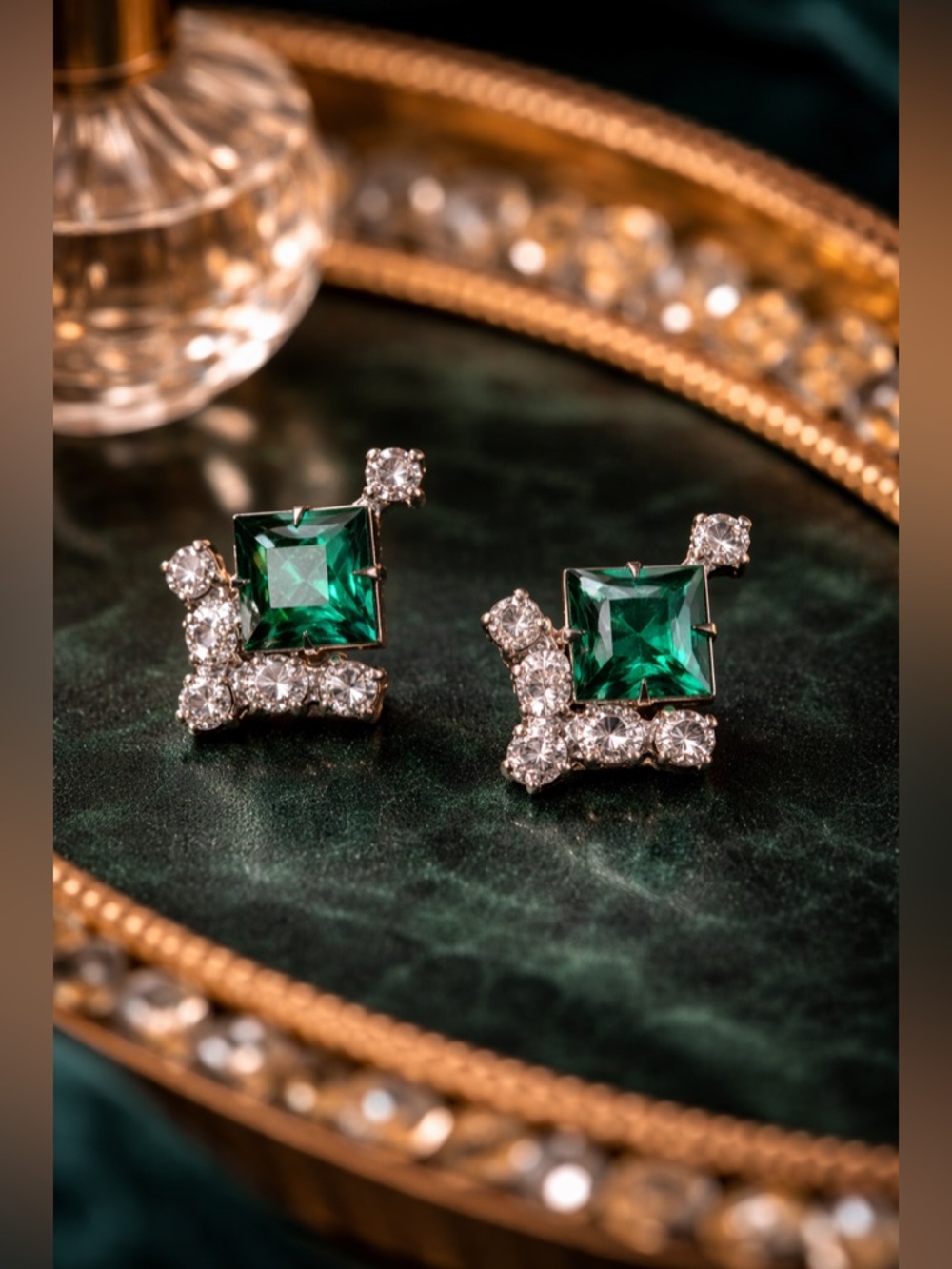 Vintage Emerald-Green Square Rhinestone Screw-Back Earrings | Mid-Century Silver
